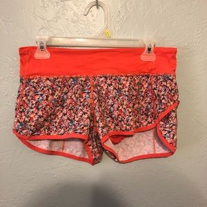 lululemon speed up shorts 2.5”